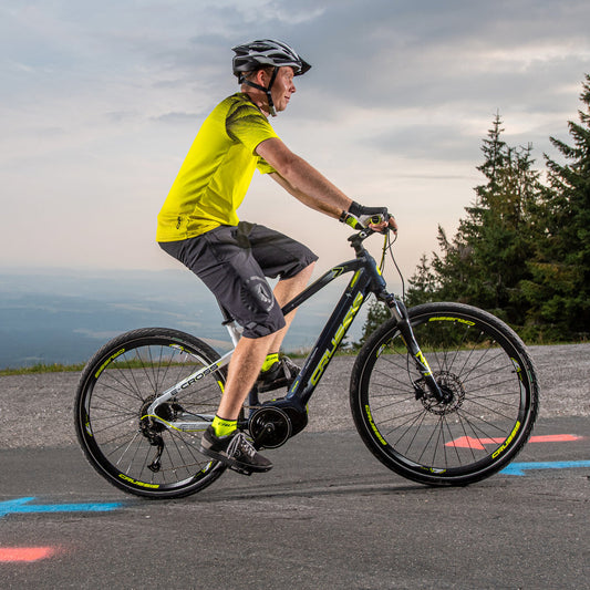 Choosing the Right Crussis E-bike: A Comprehensive Guide for UK Riders