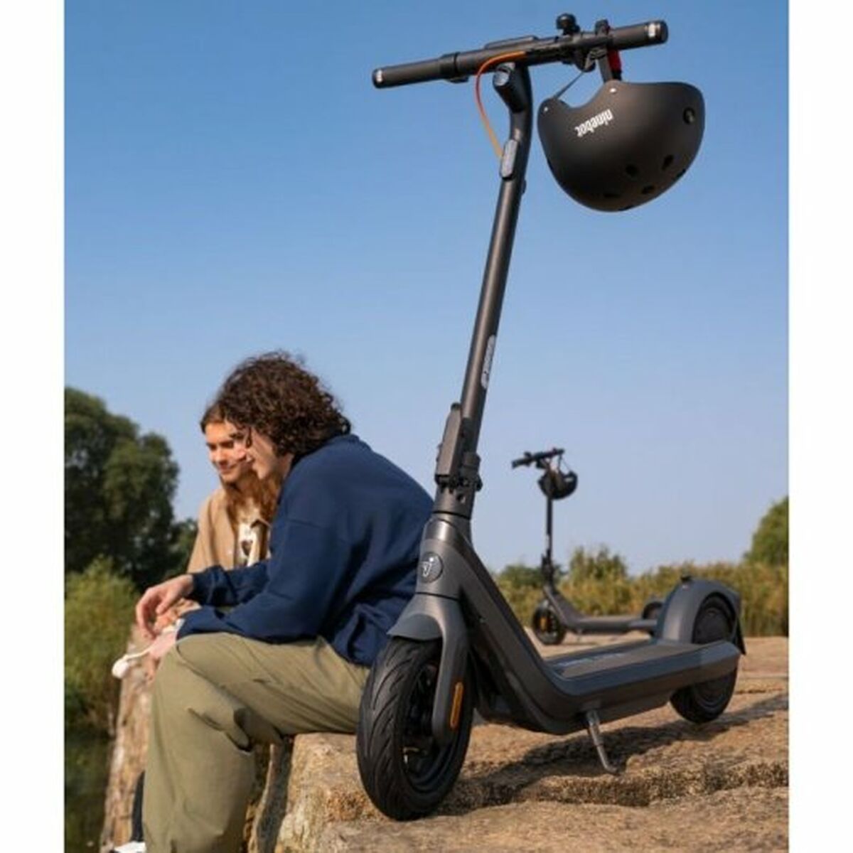 Electric Scooter Segway E2 PRO E Black 350 W - Rider Smarts