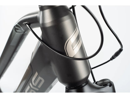 Crussis OLI Cross Lady 8.7-S 2022 Electric Trekking Bike in sleek design, ideal for women's urban and trail rides.